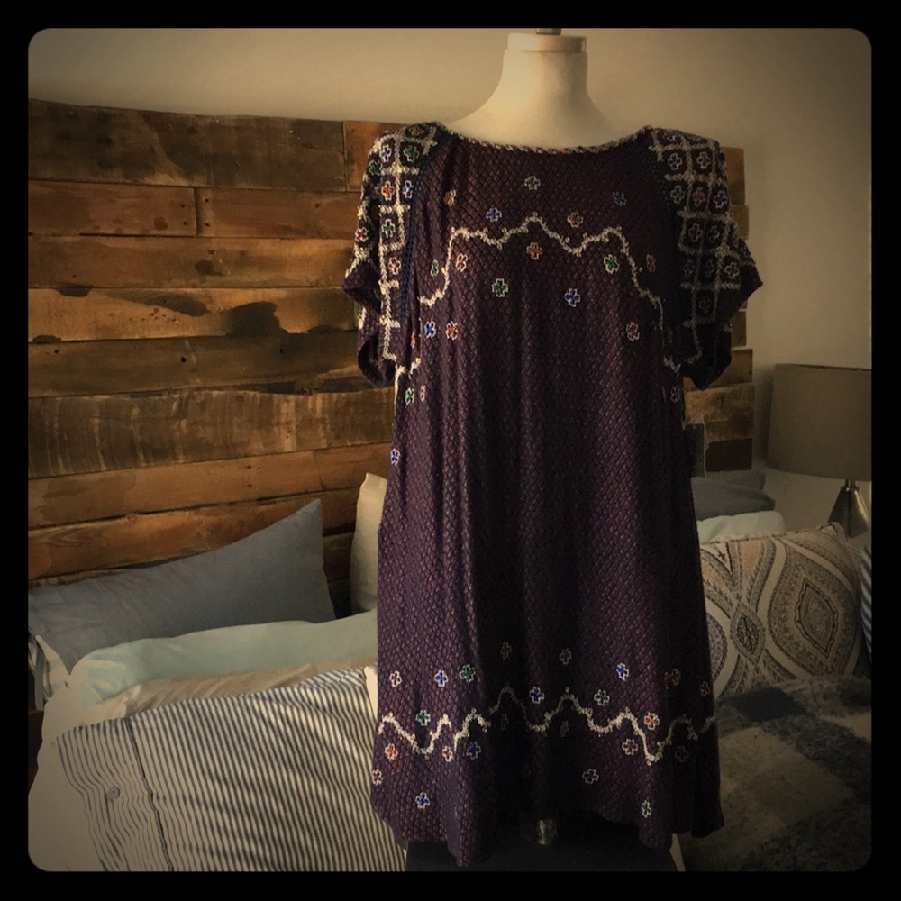 Free People IN THE CLOUDS EMBROIDERED TOP/DRESS